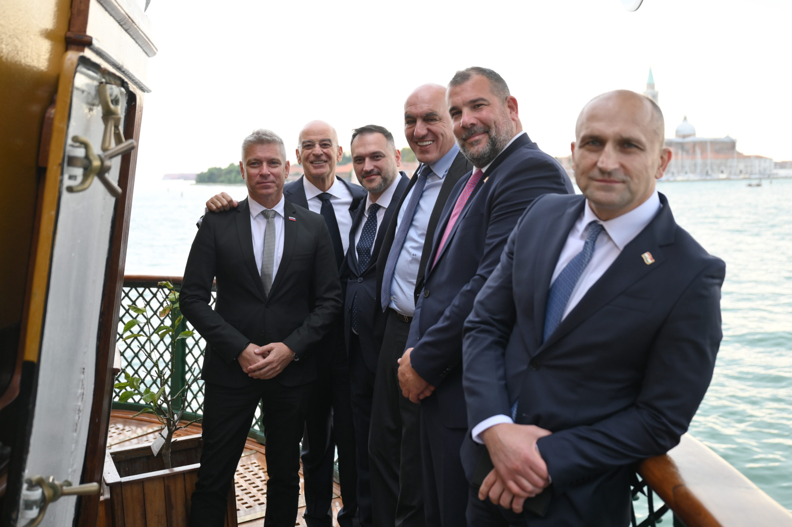 Νίκος Δένδιας: Συζητήσεις για μεταχειρισμένα ναρκοθηρευτικά από την Ιταλία