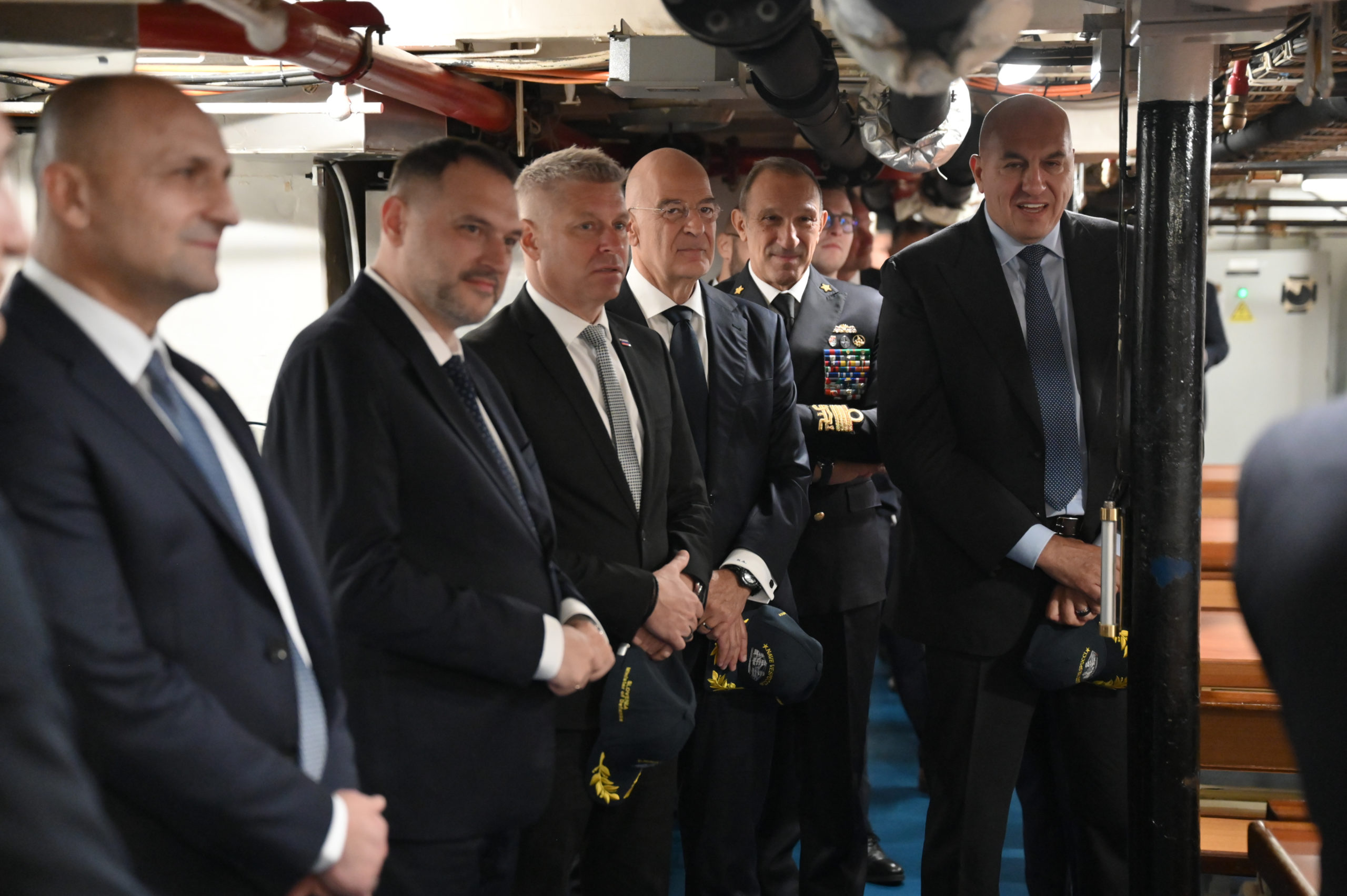 Νίκος Δένδιας: Συζητήσεις για μεταχειρισμένα ναρκοθηρευτικά από την Ιταλία