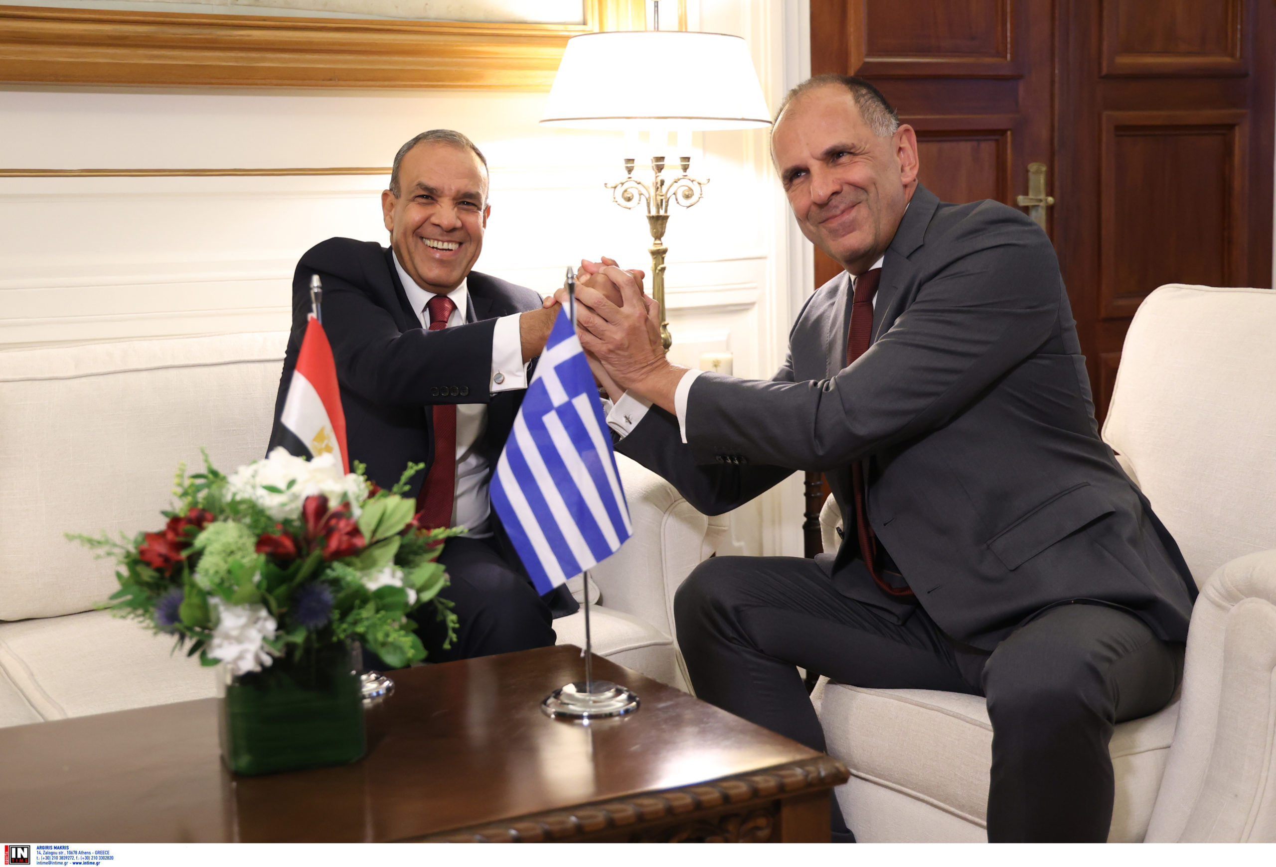 Ελλάδα και Αίγυπτος ξεκινούν συζητήσεις για την επέκταση της οριοθέτησης της ΑΟΖ