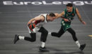 Euroleague: Tραυματισμός-σοκ για τον Τόμας Σατοράνσκι - Μεταφέρθηκε στο νοσοκομείο - ΒΙΝΤΕΟ