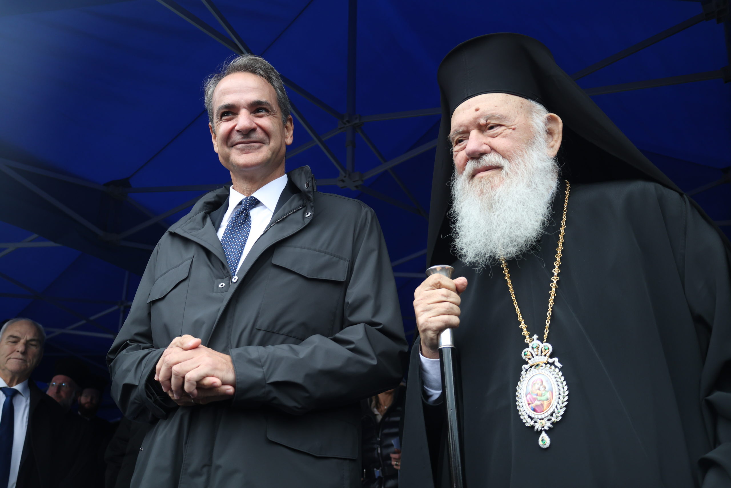Θεσσαλονίκη: Η άφιξη του Κυριάκου Μητσοτάκη στη μεγάλη στρατιωτική παρέλαση – Δείτε βίντεο