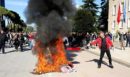 Αλβανία: Εκτεταμένα επεισόδια έξω από κυβερνητικά κτήρια στα Τίρανα –  Η έκκληση του Έντι Ράμα - ΒΙΝΤΕΟ