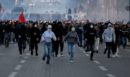 Τίρανα: Διαδηλωτές πολιορκούν για πέμπτη ημέρα το Υπουργείο Παιδείας - Πετροπόλεμος, δακρυγόνα και καταγγελίες για αστυνομική βία στις μαζικές διαδηλώσεις
