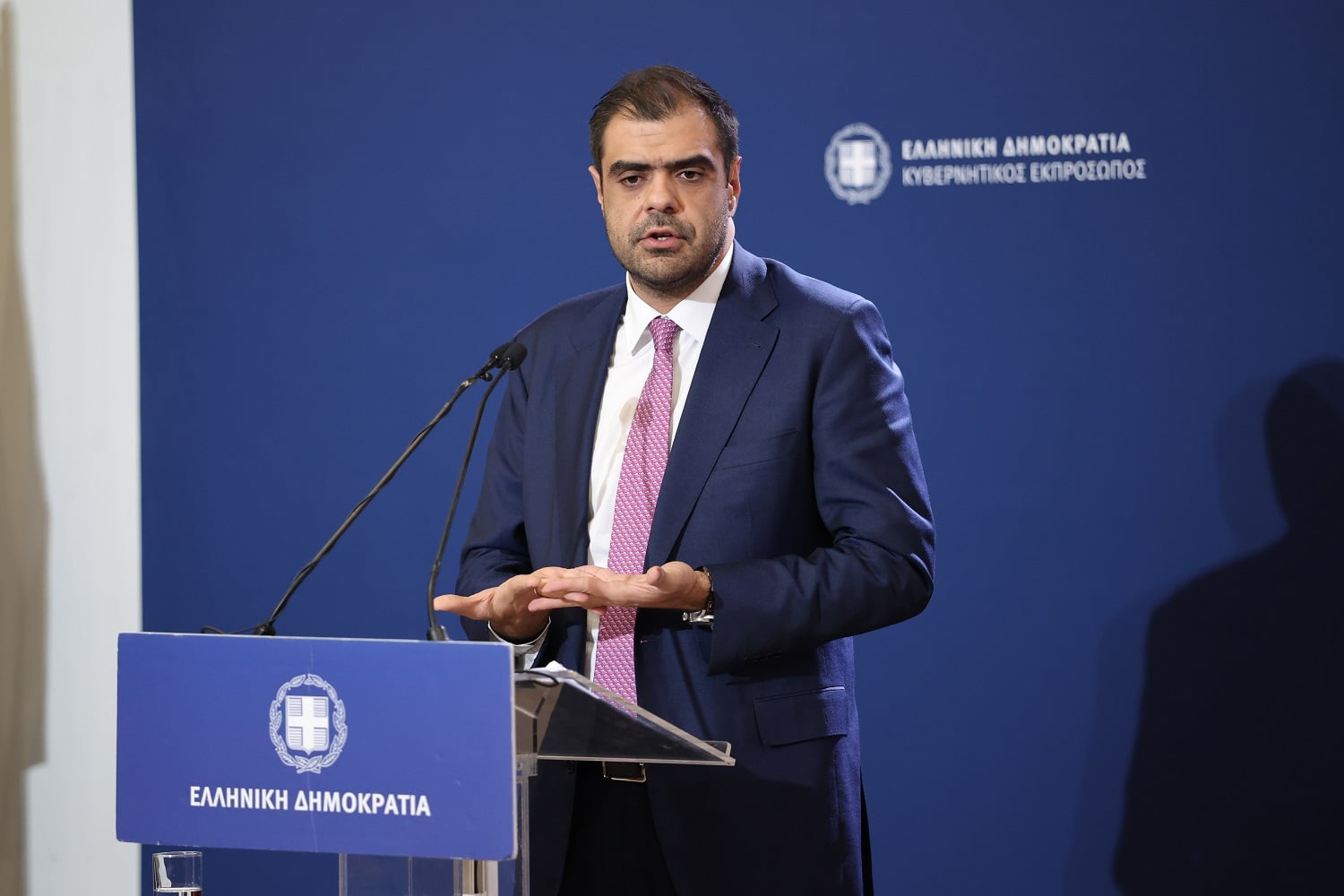 Παύλος Μαρινάκης: «Ο κ. Καραμανλής δεν επιτίθεται στην κυβέρνηση, εκφράζει τις θέσεις του με ευπρέπεια»