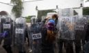 Μεξικό: Νερό με έντομα, λύματα και βαρέα μέταλλα στη Γουαδαλαχάρα – Χιλιάδες διαδηλωτές στους δρόμους