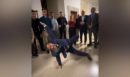 Άδωνις Γεωργιάδης: Με... break dance η απάντηση του υπουργού Υγείας στα σχόλια για το σύνθημα «και α και ου και ΔΑΠ/ΝΔΦΚ»