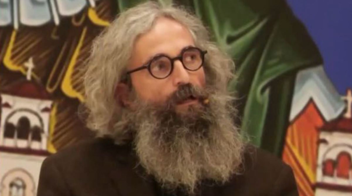 Άρης Σερβετάλης: «Αν εμφανιζόταν μπροστά μου ο Χριστός, θα του ζητούσα να με πάρει μαζί του στη Βασιλεία του Θεού»