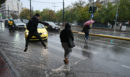 Κακοκαιρία: Κλήσεις για πλημμυρισμένα υπόγεια και κοπές δέντρων στην Αττική - Με δυσκολίες η κυκλοφορία των οχημάτων