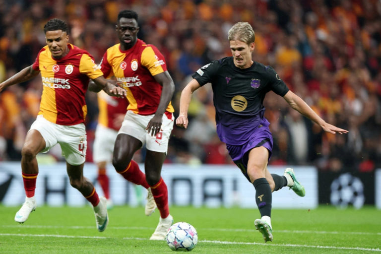Champions League: Champions League: Τεσσάρα της Μπαρτσελόνα στην Πόλη, 6 γκολ, αλλά χωρίς νικητή η ματσάρα της Βίκινγκ με την Μπάγερν, μεγάλο «διπλό» της Μπριζ στο Μιλάνο