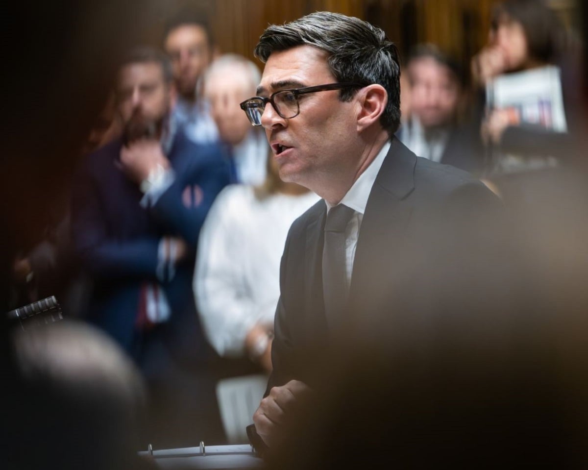 Βρετανία – Μπέρναμ: «Το Brexit αποδυνάμωσε την οικονομία και τον έλεγχο της μετανάστευσης» – Τι είπε για επιστροφή στην ΕΕ