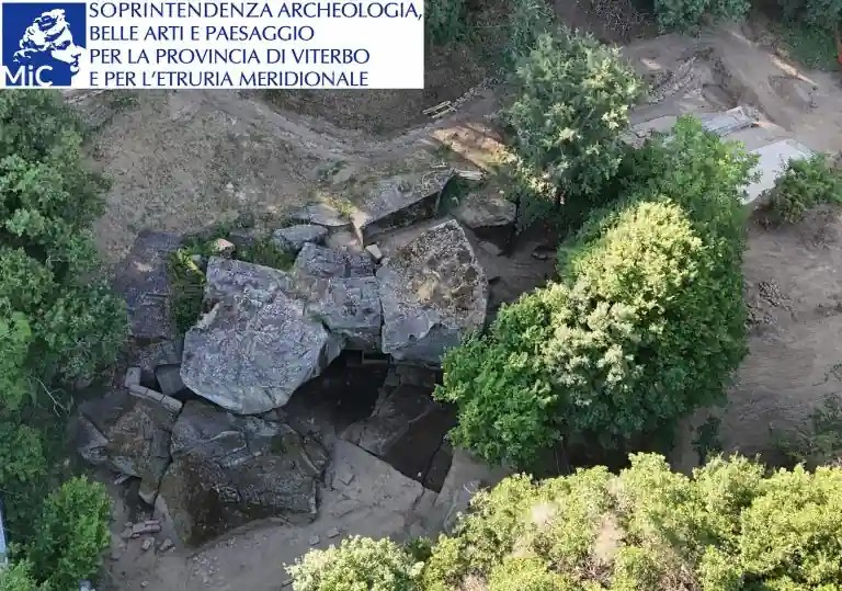 Γενική άποψη του ιερού. Πηγή: Εφορεία Αρχαιολογίας, Καλών Τεχνών και Τοπίου Νότιας Ετρουρίας