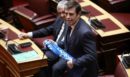 Με κασκόλ της «Ελλάς Μελβούρνης» στη Βουλή ο Δημήτρης Καιρίδης - «Η διασπορά μας είναι η δύναμή μας» - ΦΩΤΟ