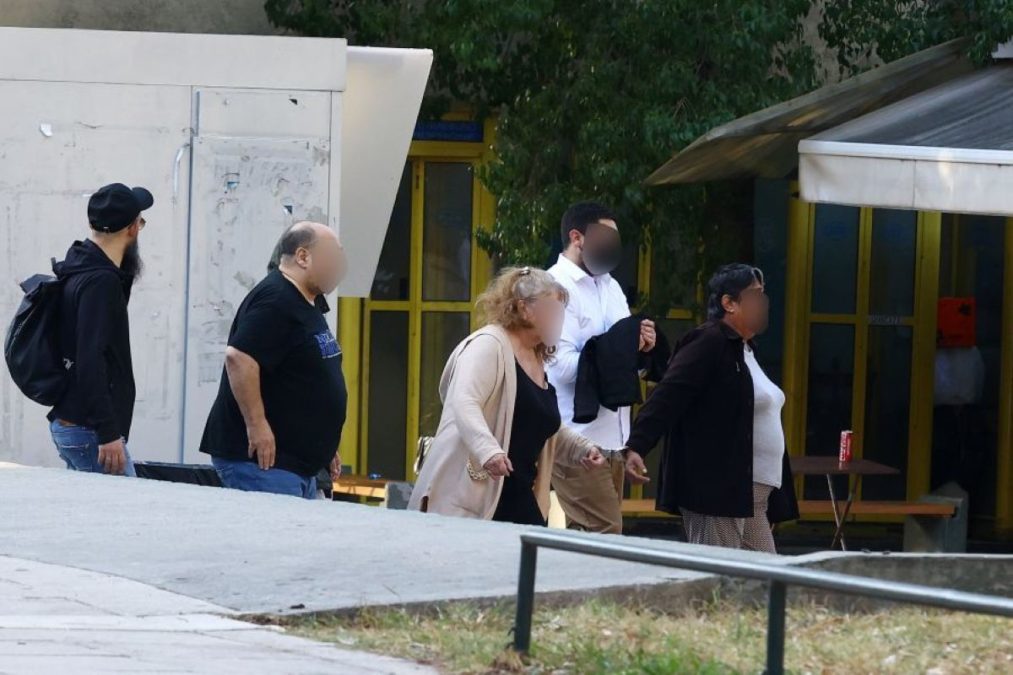 Συγκατηγορούμενοι Καμπούρη