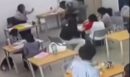 Μαλαισία: 16χρονος επιτέθηκε με τσεκούρι σε καθηγήτρια - Μετέδιδε live την επίθεση