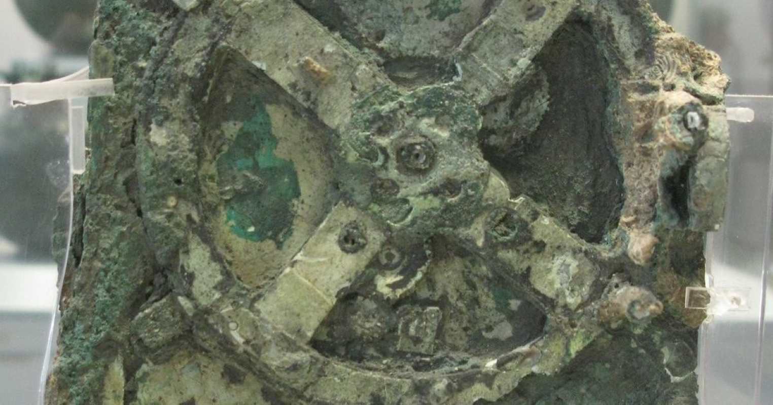 Το μυστικό των Αντικυθήρων: Πώς 30 αρχαία γρανάζια γέννησαν τον πρώτο υπολογιστή του κόσμου