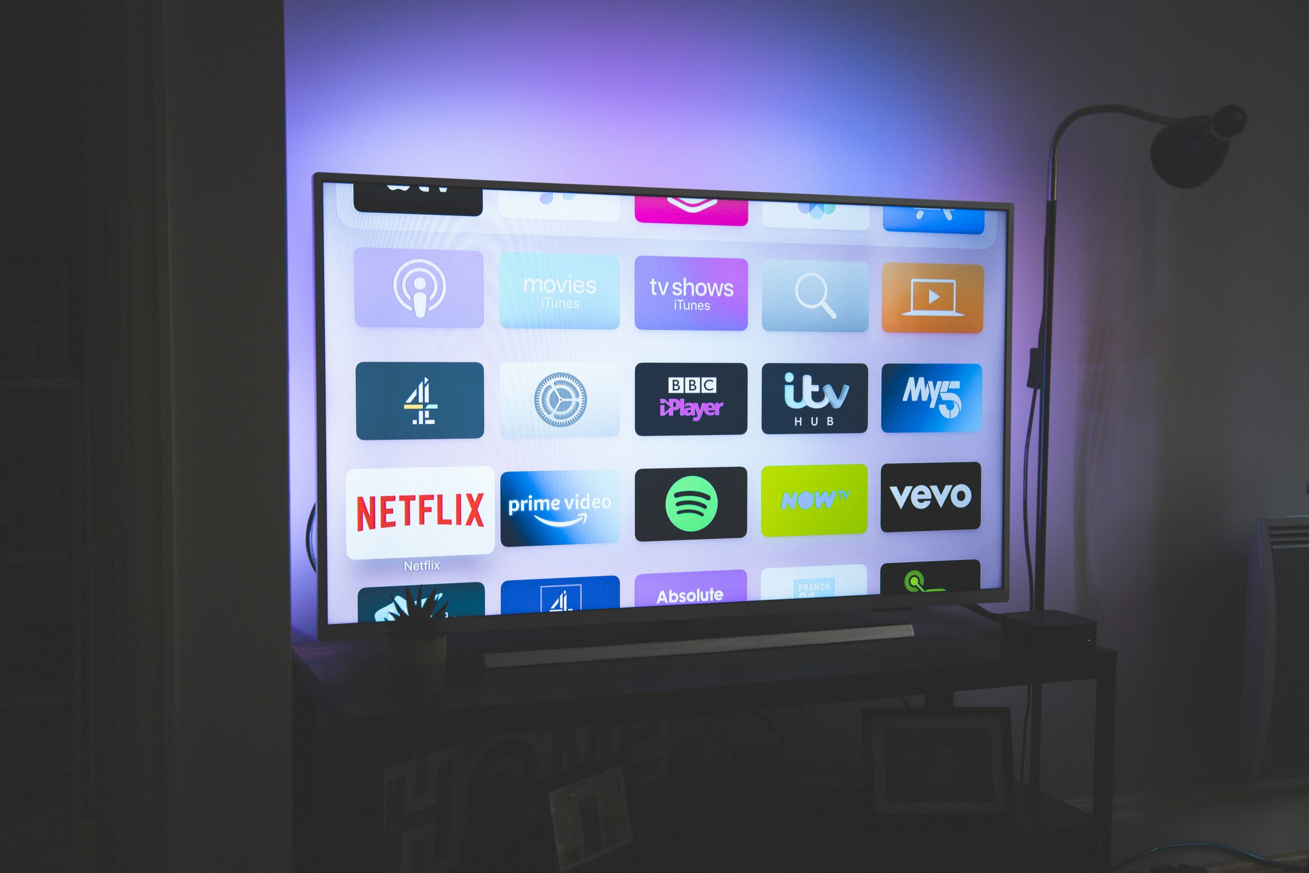 Smart TV, Φωτογραφία: Nicolas J Leclercq/ Unsplash