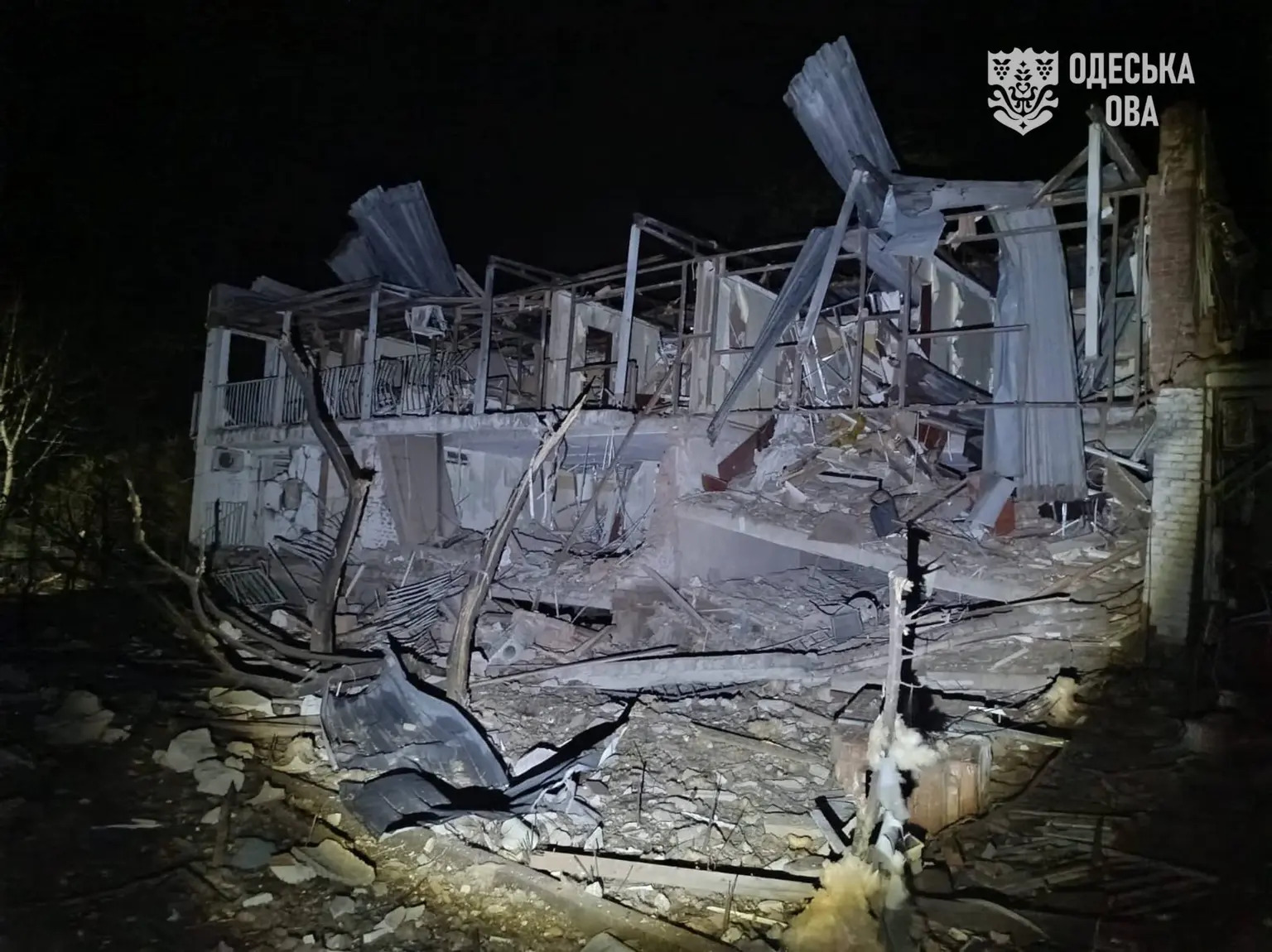 Κατεστραμμένο κτίριο σε χώρο αναψυχής στην περιφέρεια της Οδησσού, έπειτα από ρωσική επίθεση στις 23 Οκτωβρίου 2026. (Φωτογραφία: Ολέχ Κίπερ / Telegram)