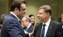 Eurogroup: Θετική αξιολόγηση των αιτημάτων Ελλάδας και Ιταλίας για δημοσιονομική ευελιξία – Τι δήλωσαν Πιερρακάκης και Ντομπρόβσκις