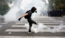 Γαλλία: Σκληραίνει τη στάση της η κυβέρνηση Λεκορνί – Απαγορεύσεις κυκλοφορίας, μαζικές διώξεις και φόβοι για νέο κύμα βίας