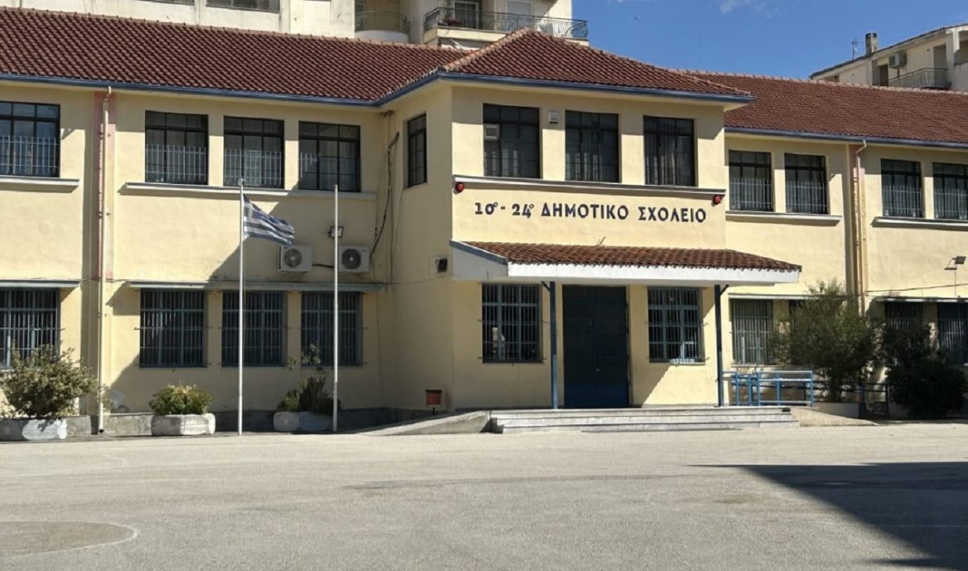 Σέρρες: Κλειστό για δύο ημέρες το 10ο & 24ο Δημοτικό Σχολείο – Έπεσαν σοβάδες στην είσοδο του κτιρίου