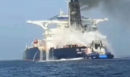 Στενά του Ορμούζ: Οι Φρουροί της Επανάστασης ανέλαβαν την ευθύνη για πλήγμα σε υπερδεξαμενόπλοιο που τυλίχθηκε στις φλόγες