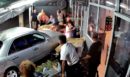 «Εισβολή» αυτοκινήτου σε ουζερί στη Θεσσαλονίκη: «Αν δεν ήταν οι ζαρτινιέρες θα θρηνούσαμε θύματα» - Τρεις φορές πάνω από το όριο ο μεθυσμένος οδηγός