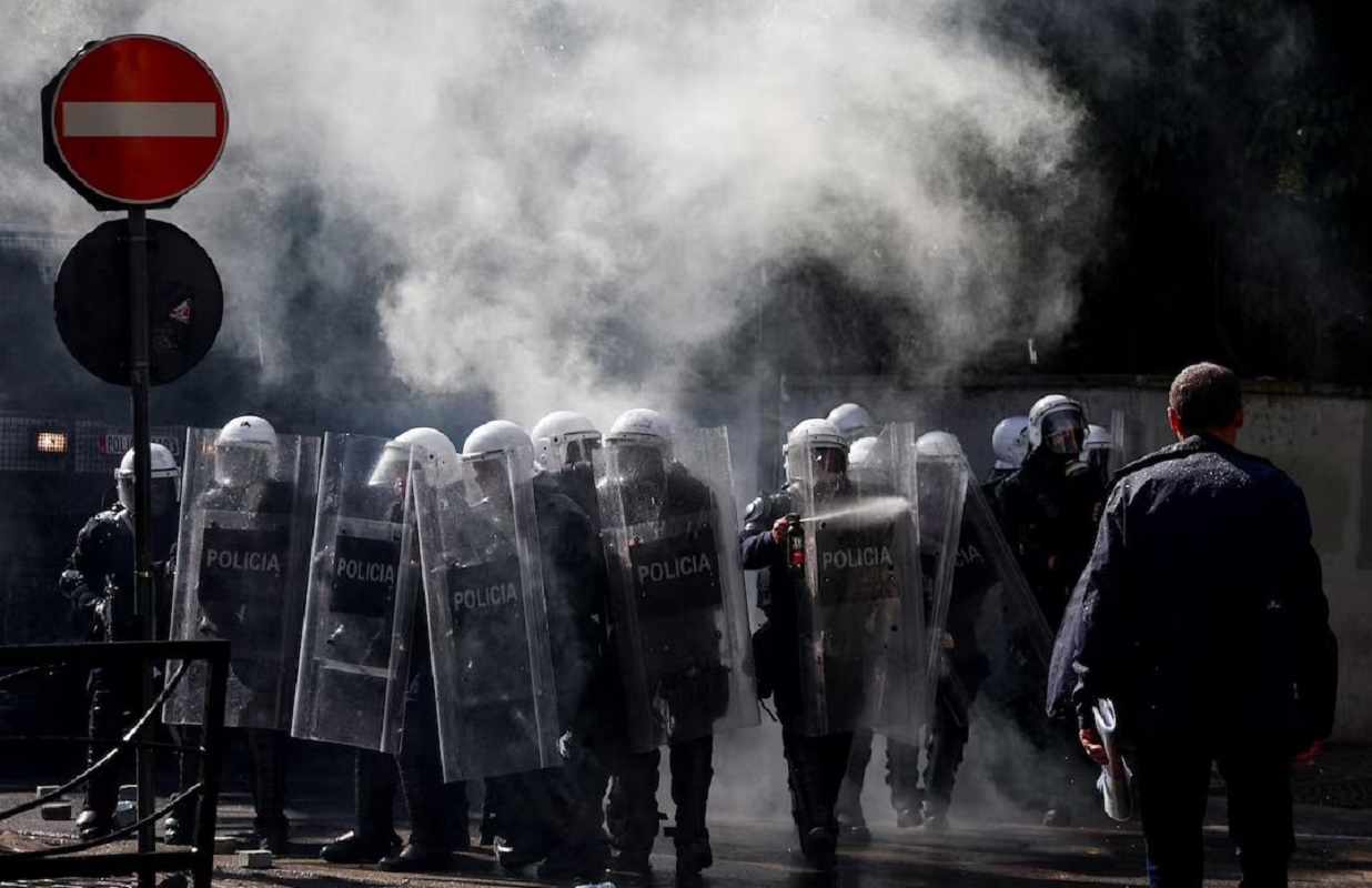Φωτογραφία: REUTERS/Florion Goga