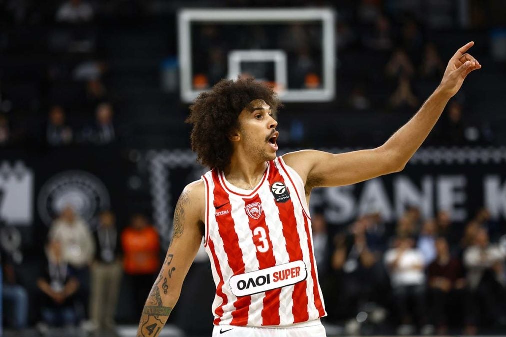 Μπεσίκτας – Ολυμπιακός 73-81: Τεράστιο «διπλό» στην Πόλη με πρωταγωνιστή τον Γουόρντ