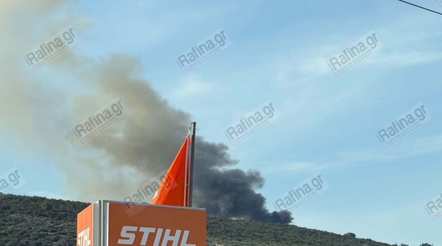 Μαραθώνας: Φωτιά σε αποθήκες στο ελικοδρόμιο του Πολεμικού Ναυτικού – ΦΩΤΟ